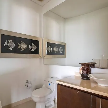 Oceanview 5br Penthouse, With Housekeeping Included Apartamento
